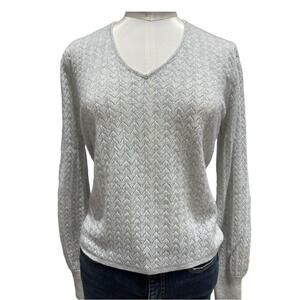 NEW &ISLA dion vee in pale grey